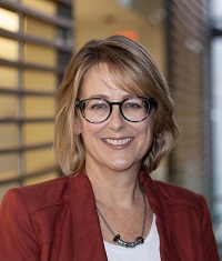 Headshot of Dr. Melanie Jaeger