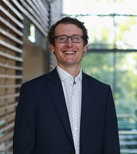 Headshot of Dr. Stephen Ryan