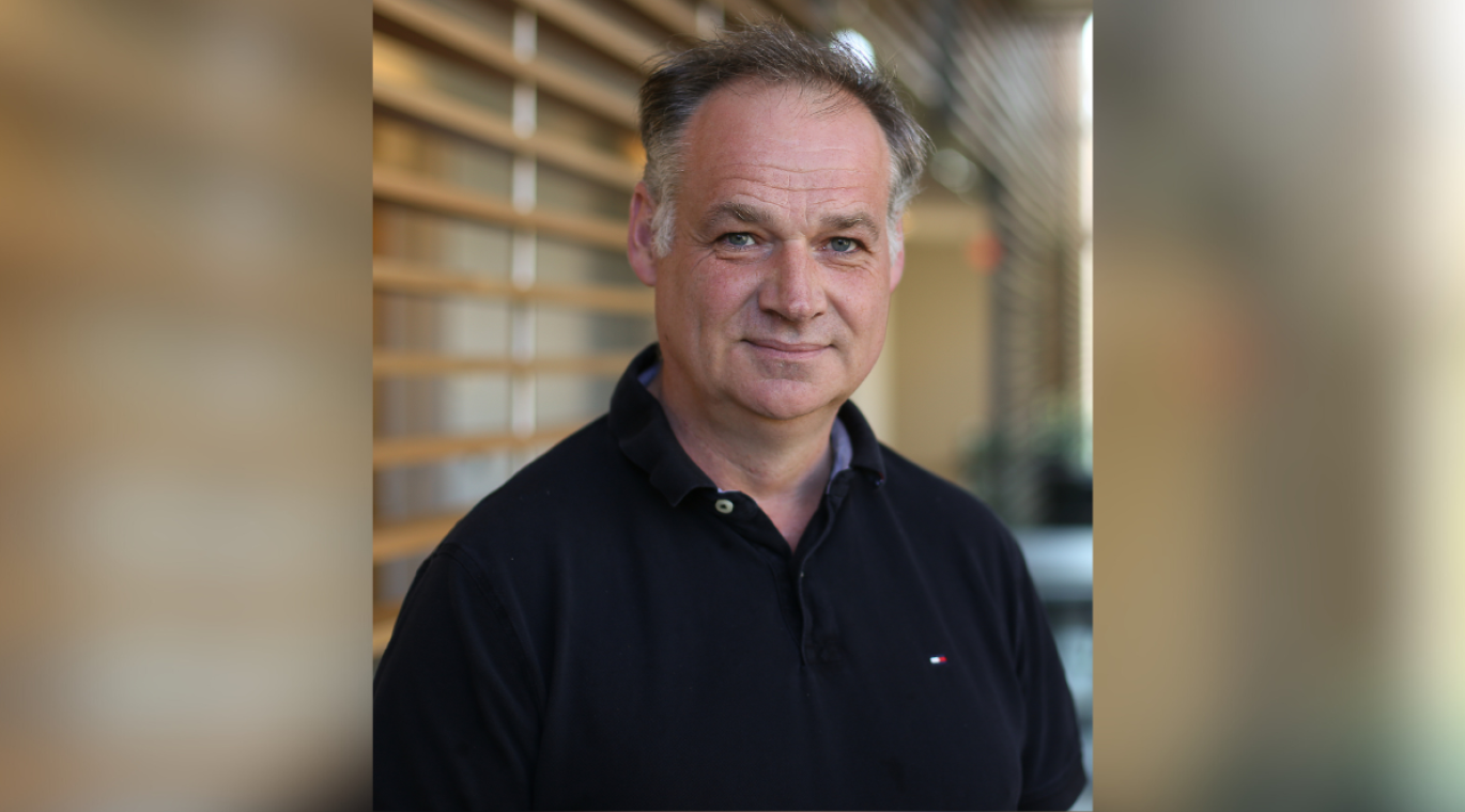 Dr. Neil Renwick's headshot